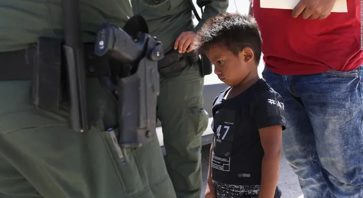 Esta es la razón por la que hay tan pocas fotos de niños inmigrantes separados en la frontera