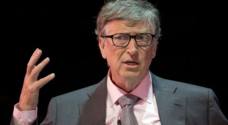 Bill Gates podría convertirse en el primer billonario del mundo