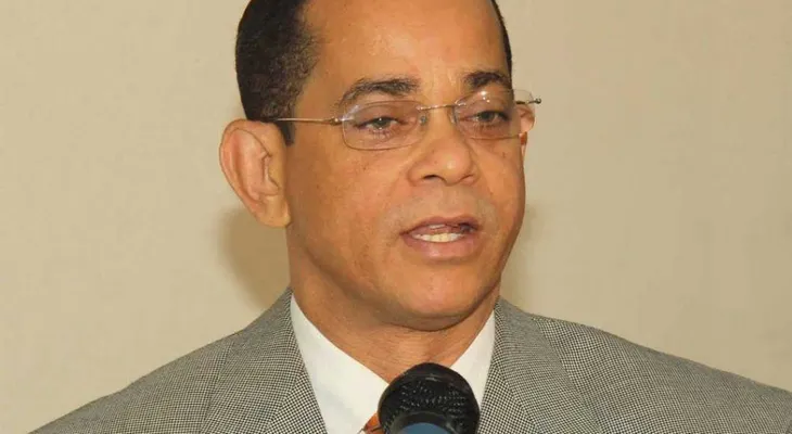 Senador Vargas: Reelección de Danilo crearía "un trauma difícil en el PLD"
