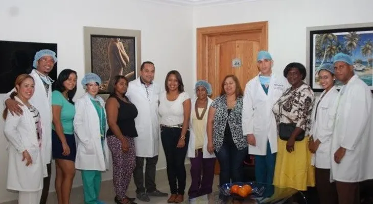 CIPLA inicia cirugías gratuitas de gigantomastia a mujeres de escasos recursos