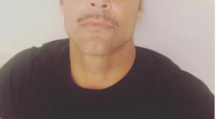 Ricky Martin y el nuevo look irreconocible por sus arrugas
