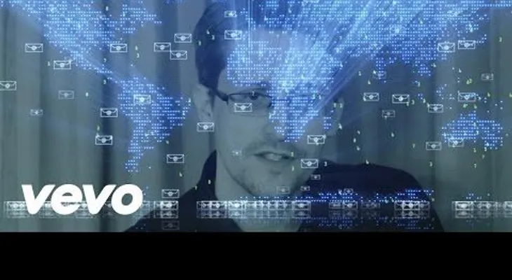 Este es el video musical protagonizado por Edward Snowden