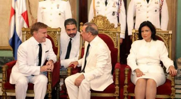 Embajador de EEUU presenta credenciales al Presidente