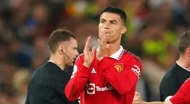 Cristiano no aceptará la acusación por tirar el teléfono de un aficionado