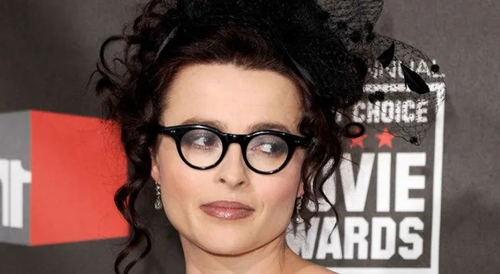 Qué gafas llevar en función de tu rostro