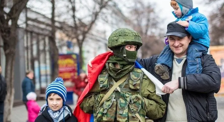 Rusia crea un código de ética militar para erradicar las groserías en el Ejército