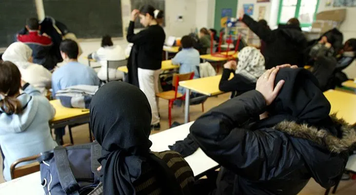 Atajar el yihadismo desde la raíz, la nueva obligación de los profesores catalanes