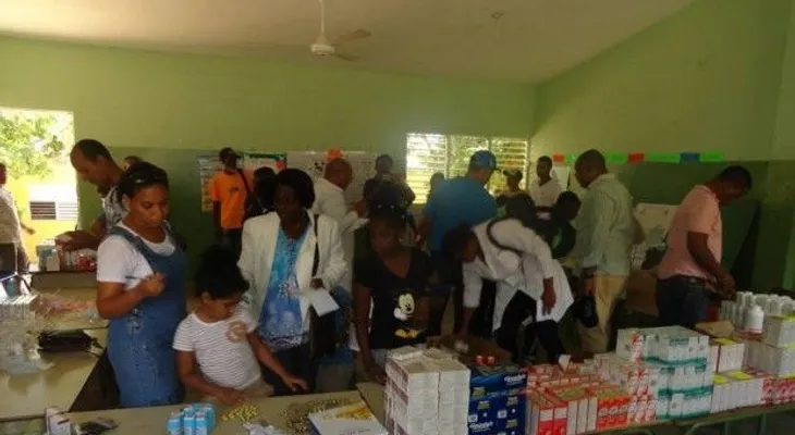 Movimiento comunitario realiza operativo médico en Paraíso