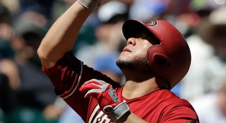 Liriano le tumba el pulso a Santana