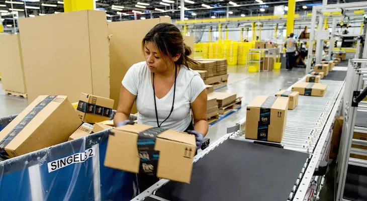 Amazon dará licencias remuneradas hasta por 20 semanas a las mujeres embarazadas