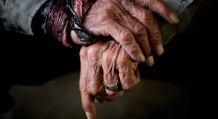 Científicos revelan a qué edad comienza el envejecimiento