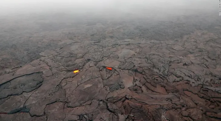 El volcán Kilauea de Hawai entra en erupción y provoca miles de evacuaciones por ríos de lava