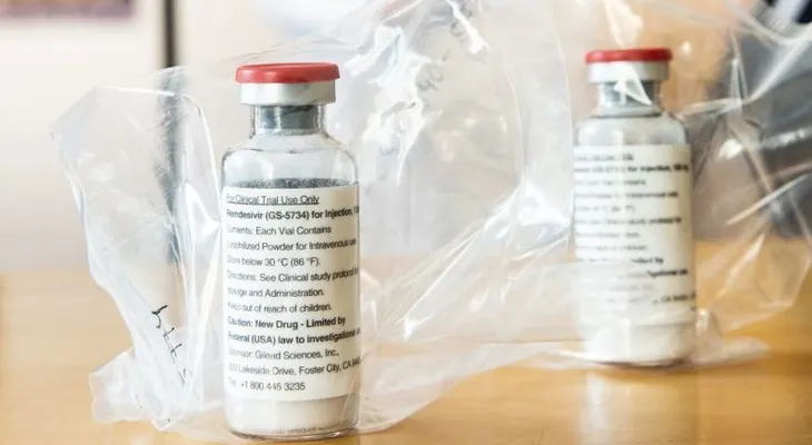 El uso temprano de remdesivir previene la neumonía en macacos con coronavirus