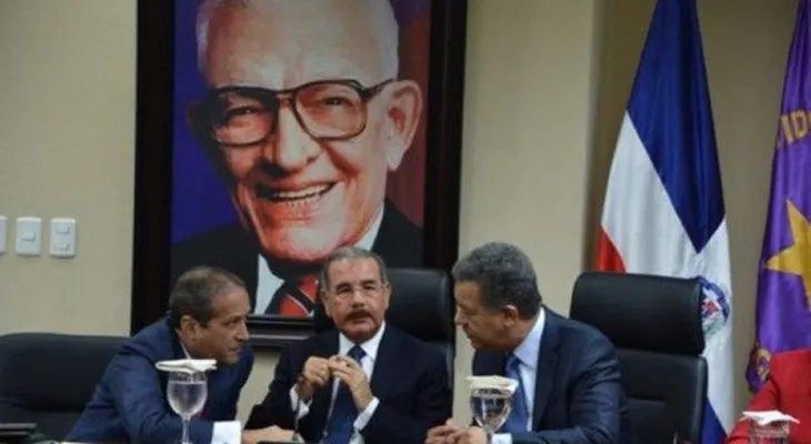 Inicia reunión CP del PLD ante expectativa inclusión tema reelección de Danilo 