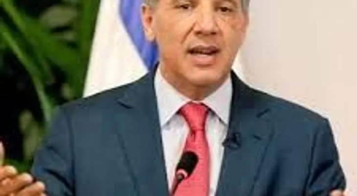 José Ramón Peralta, fue el que "compró" a Ramfis, denuncia Ismael Reyes, nuevo candidato presidencial del PDI