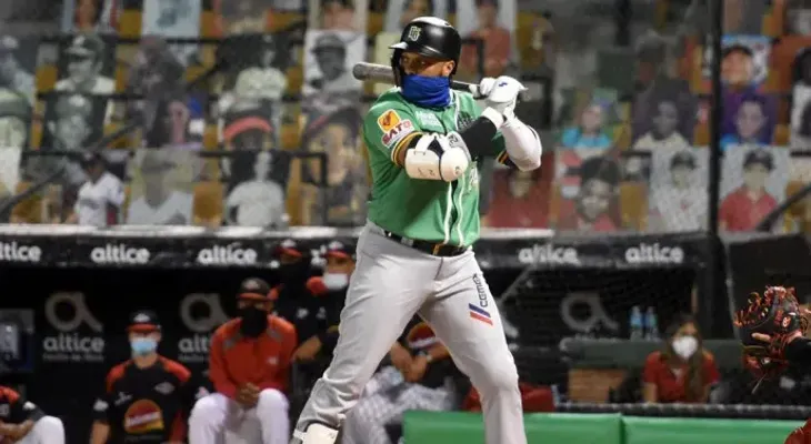 Estrellas anuncian debut de Robinson Canó para el miércoles