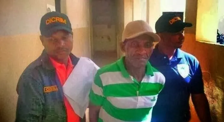 Hombre mata a golpes a su abuelo de 79 años