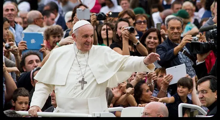 El Papa Francisco es impredecible, dice su encargada de seguridad