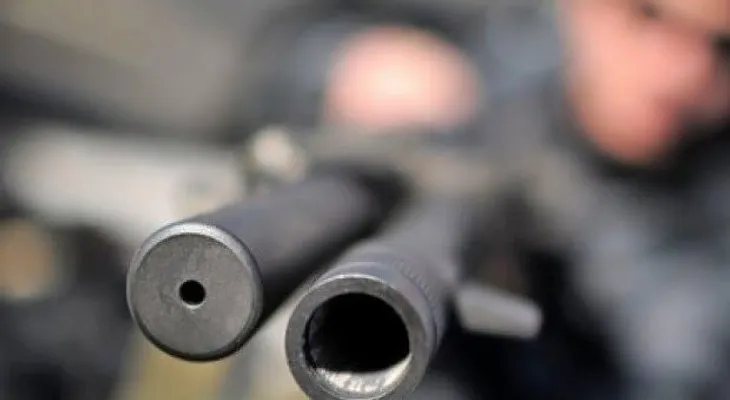 De manera accidental, niña de 14 años mata a otra de 2 en Santiago