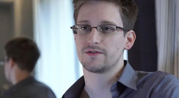 Snowden acepta asilo de Venezuela, según legislador ruso
