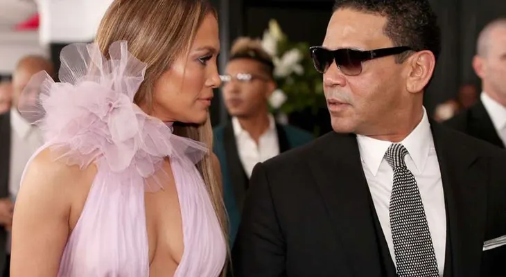 Jennifer Lopez, salpicada por una denuncia de acoso sexual que conmueve a Hollywood