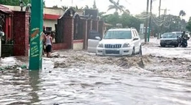 El COE emite alerta verde para seis provincias por posibles inundaciones