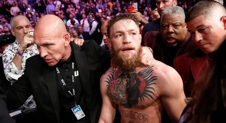 Khabib Nurmagomedov podría perderlo todo tras el escándalo con Conor McGregor