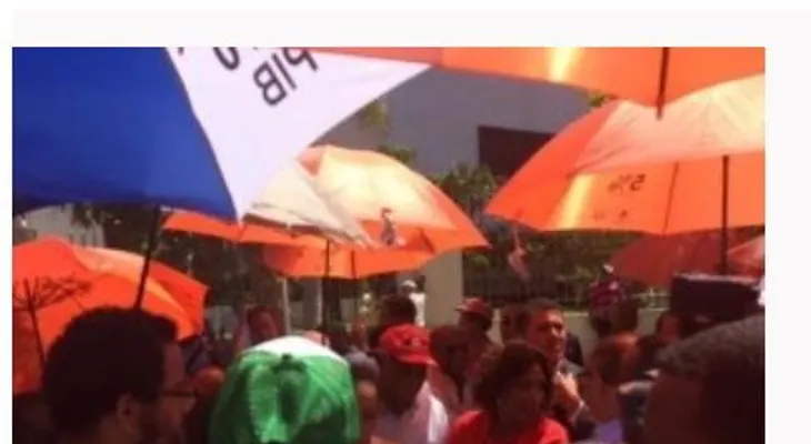 Gremios protestan frente al Congreso Nacional
