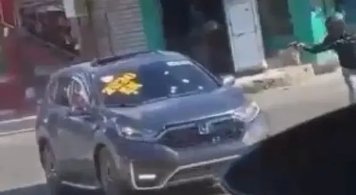 Encapuchados matan ocupantes de una yipeta (Fernando Martínez y Víctor Sánchez Solano) en un tiroteo en la Carretera Mella