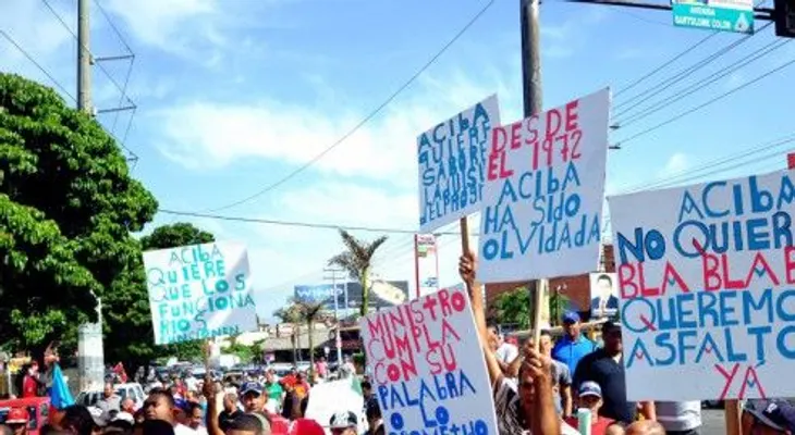 El Gobierno dice que es intolerable el caos en el transporte