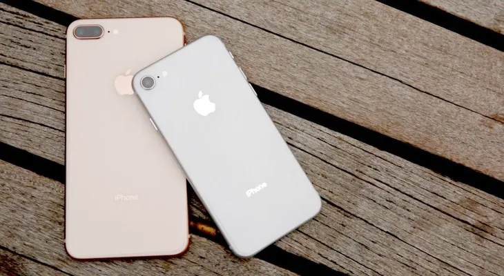 El iPhone 8 deja los cables atrás y se prepara para el futuro