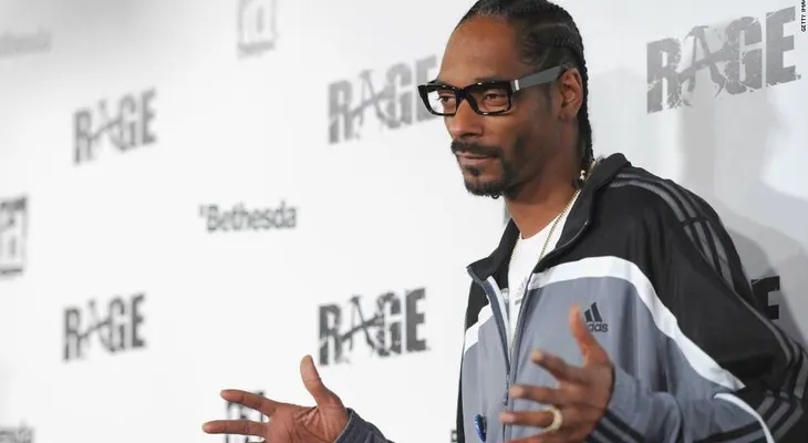 Snoop Dogg confundió a Bogotá e hizo famoso a un pueblo de Rumania