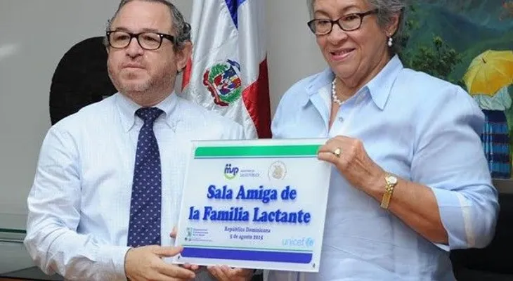 La DGII recibe certificación por sala de lactancia 
