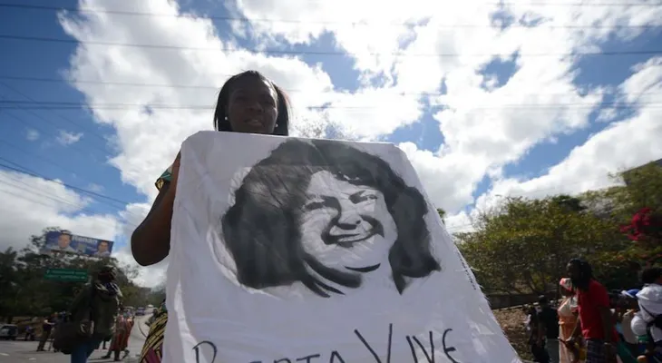 "Berta no murió, se multiplicó": a un año de la muerte de Berta Cáceres