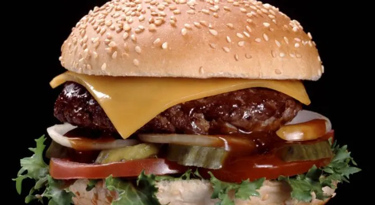 Cómo dejar tu antojo de comida grasosa y comer saludable.