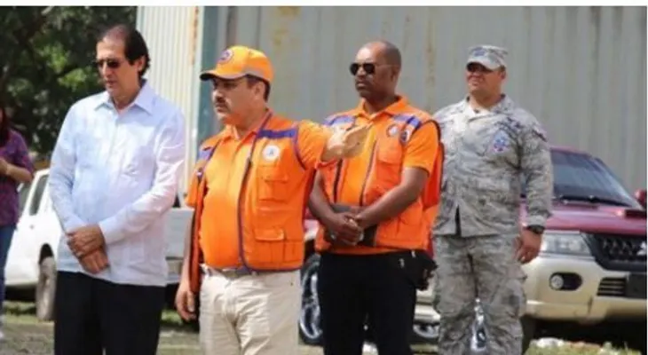 Gustavo Montalvo supervisa Unidad Canina de la Defensa Civil