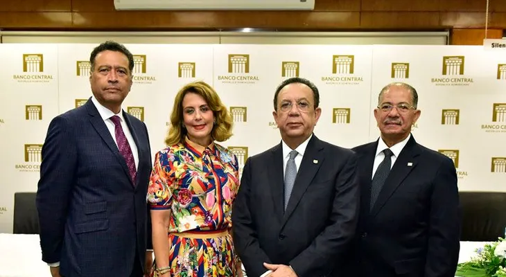 BCRD pone en circulación tres nuevos libros, que se suman a colección de la Biblioteca Juan Pablo Duarte, de esa institución