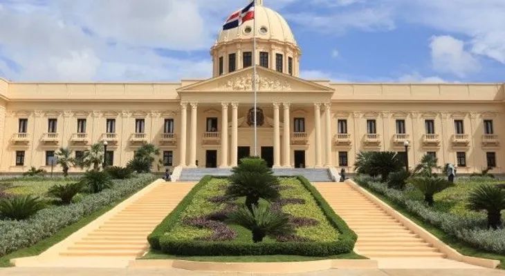 Presidente DM envía carta de felicitación a Donal Trump por su triunfo