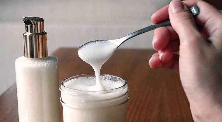 Como preparar shampú caseros