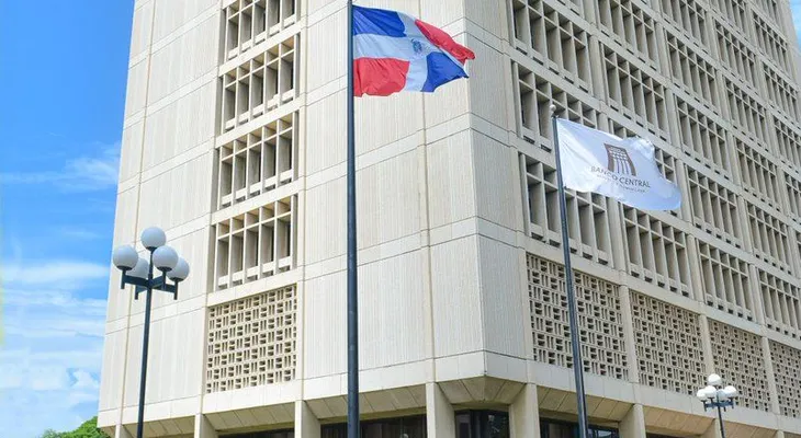 Banco Central mantiene su tasa de política monetaria en 3.00 % anual