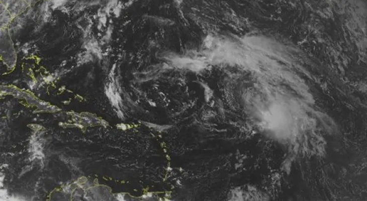 La tormenta tropical Ida deambula por aguas del centro del Atlántico