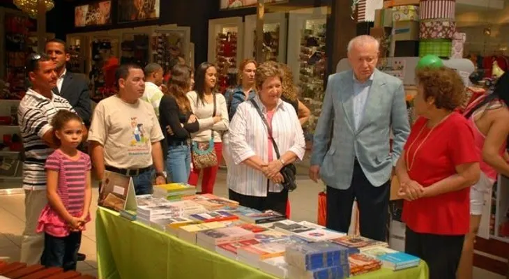 Ágora Mall invita a su 4ta. Mini Feria del Libro