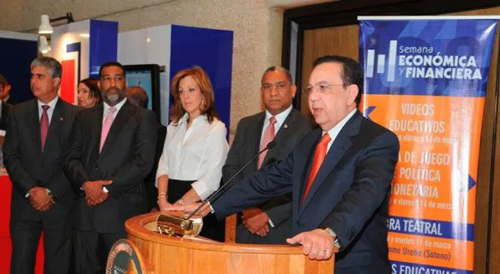 Gobernador Valdez Albizu informa que ya iniciaron los trabajos para  Estrategia Nacional de Educación Económica y Financiera