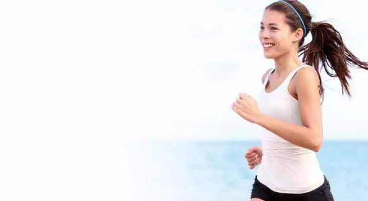 ¿Es mejor para tu cuerpo salir a correr o a caminar?