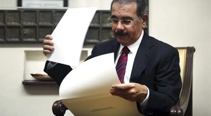 Danilo está buscando la reelección y ha elaborado un plan para mantener tema sobre el tapete 