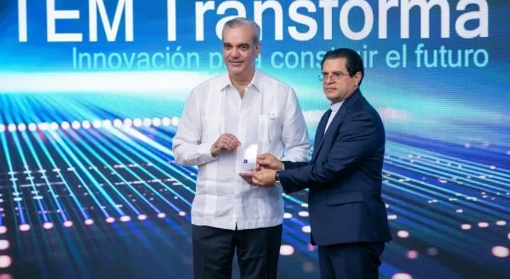 Abinader respalda creación de laboratorio de semiconductores en la PUCMM