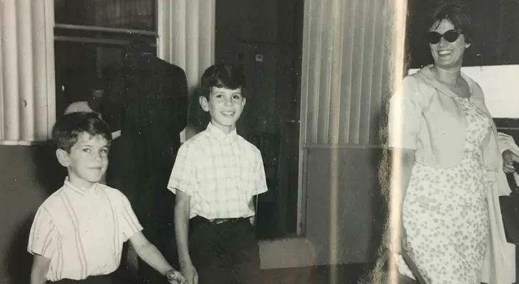"Era la última persona en el mundo que hubiera imaginado haría algo así": Gladys Bourdain sobre el suicidio de su hijo