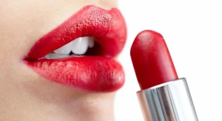 4 cuidados básicos para unos labios perfectos