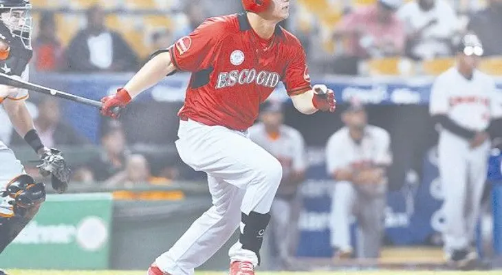Los Leones se animan y vencen  a los Gigantes