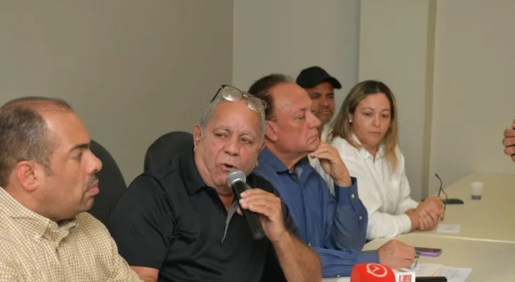 Avicultores de Moca-Licey piden a Abinader intervenir ante crisis que afecta producción de pollo